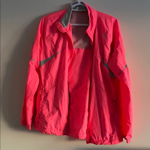 Brooks hot pink light up running jacket